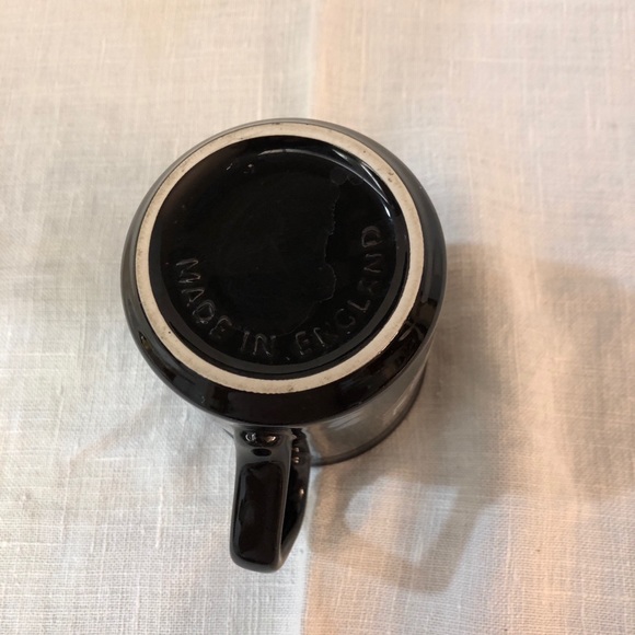 BOGO MUGS! Made in England Music Notes Mug 🎶 - Picture 6 of 6